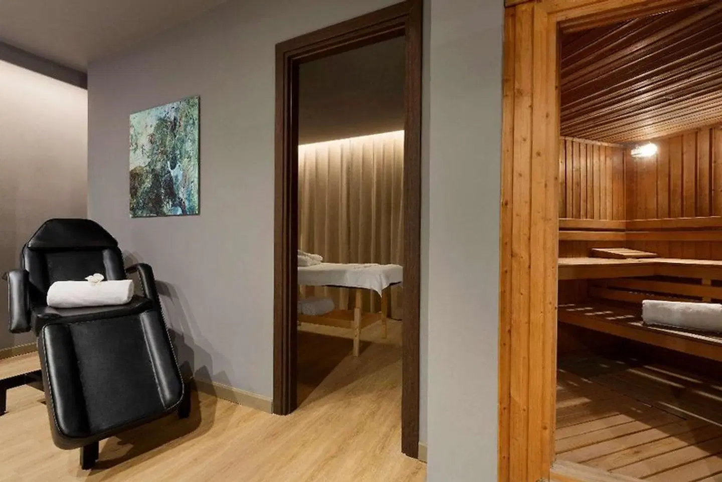 Zeus Wyndham Grand Athens ROOM_EXAMPLE