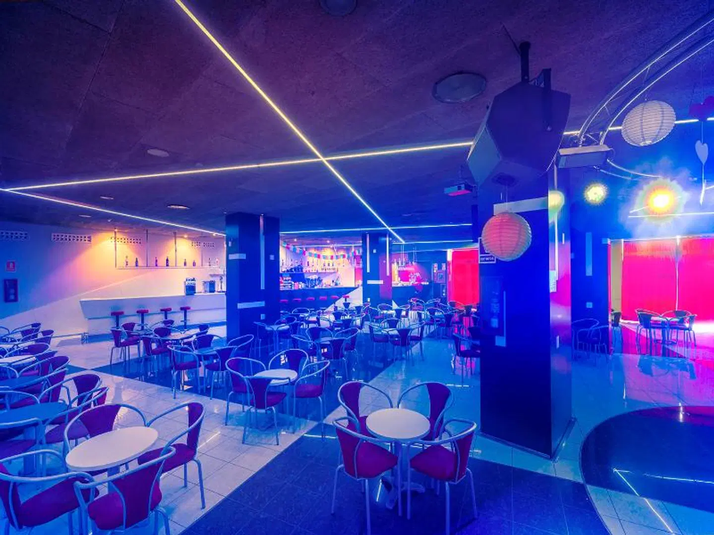 Costa Encantada Resort & Suites Bar