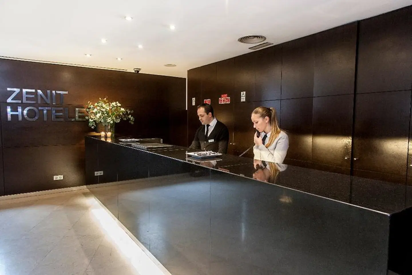 Zenit Lisboa LOUNGE_LOBBY