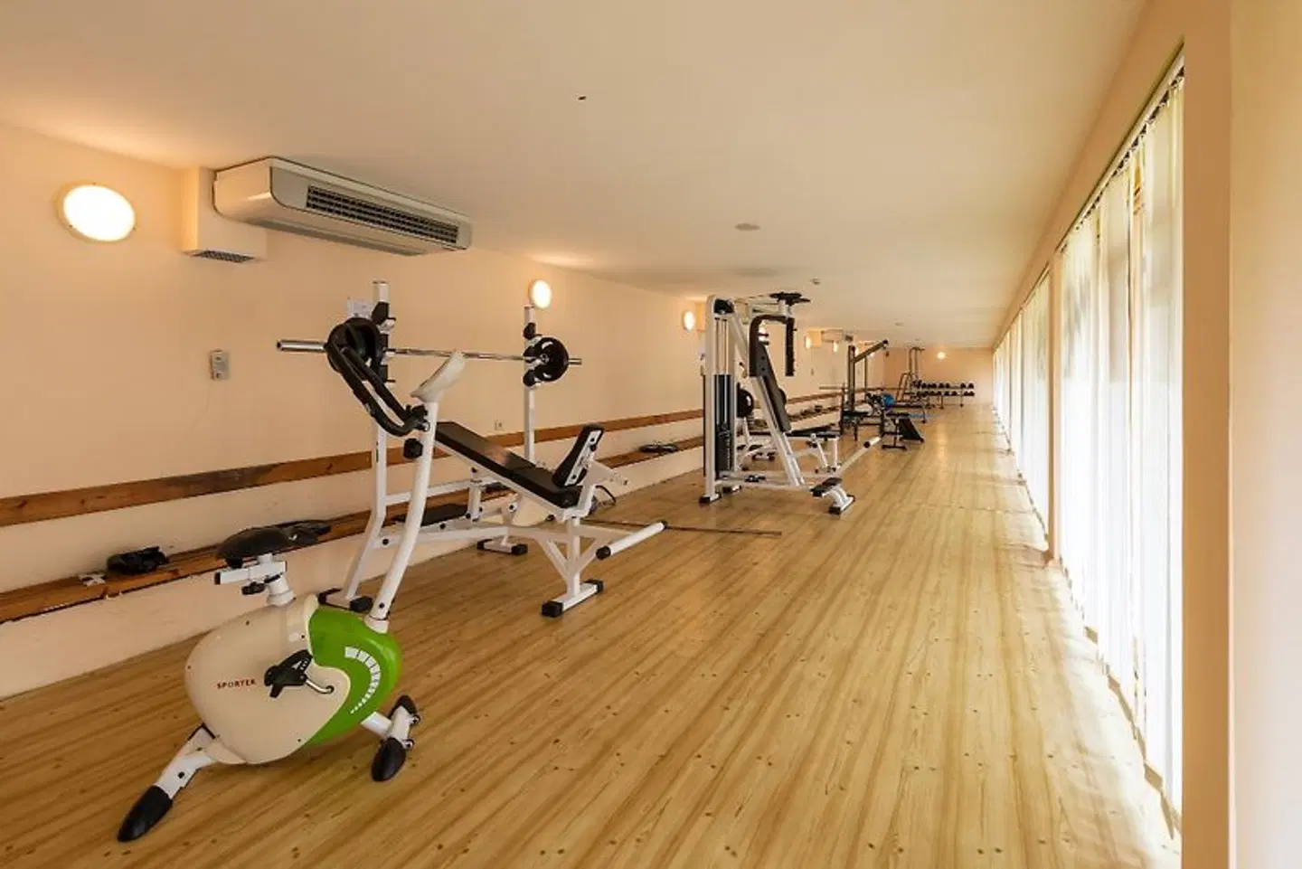 Nessebar Beach Hotel SPORTS_AND_LEISURE
