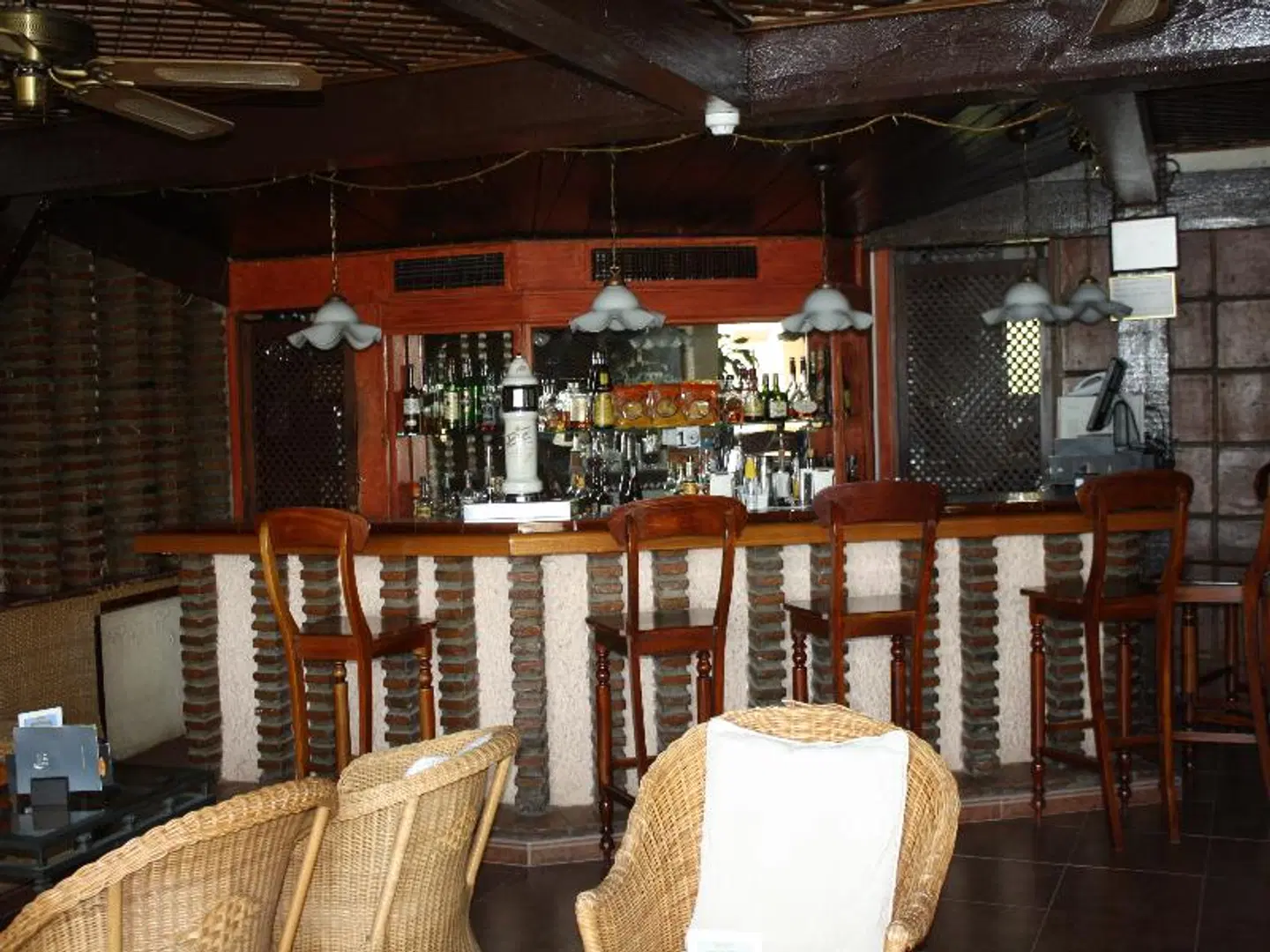 Hotel MS Tropicana Bar
