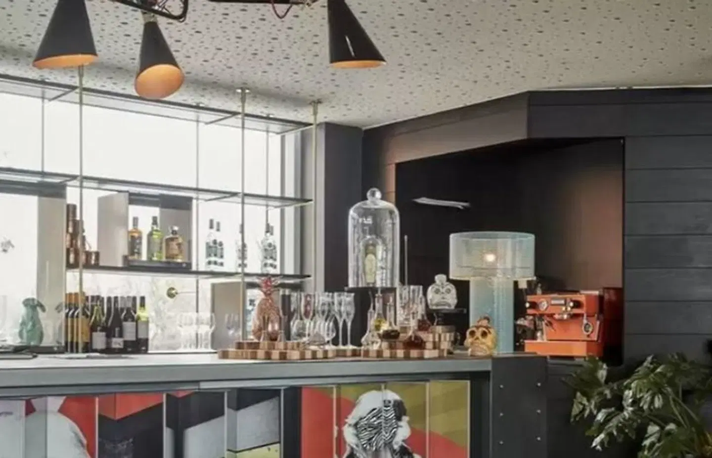 Sir Adam LOUNGE_LOBBY
