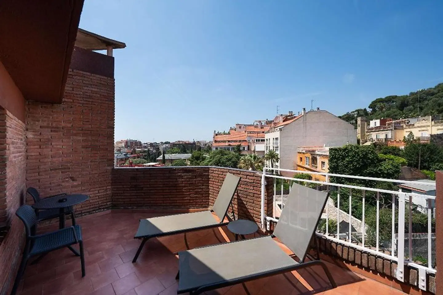 Catalonia Park Putxet Terrasse