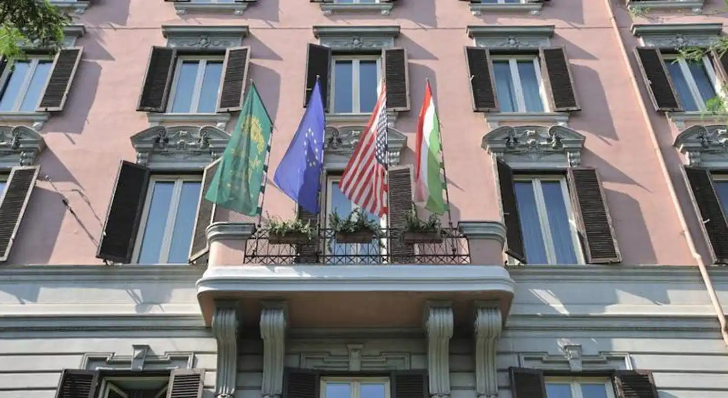 Mecenate Palace Aussenansicht