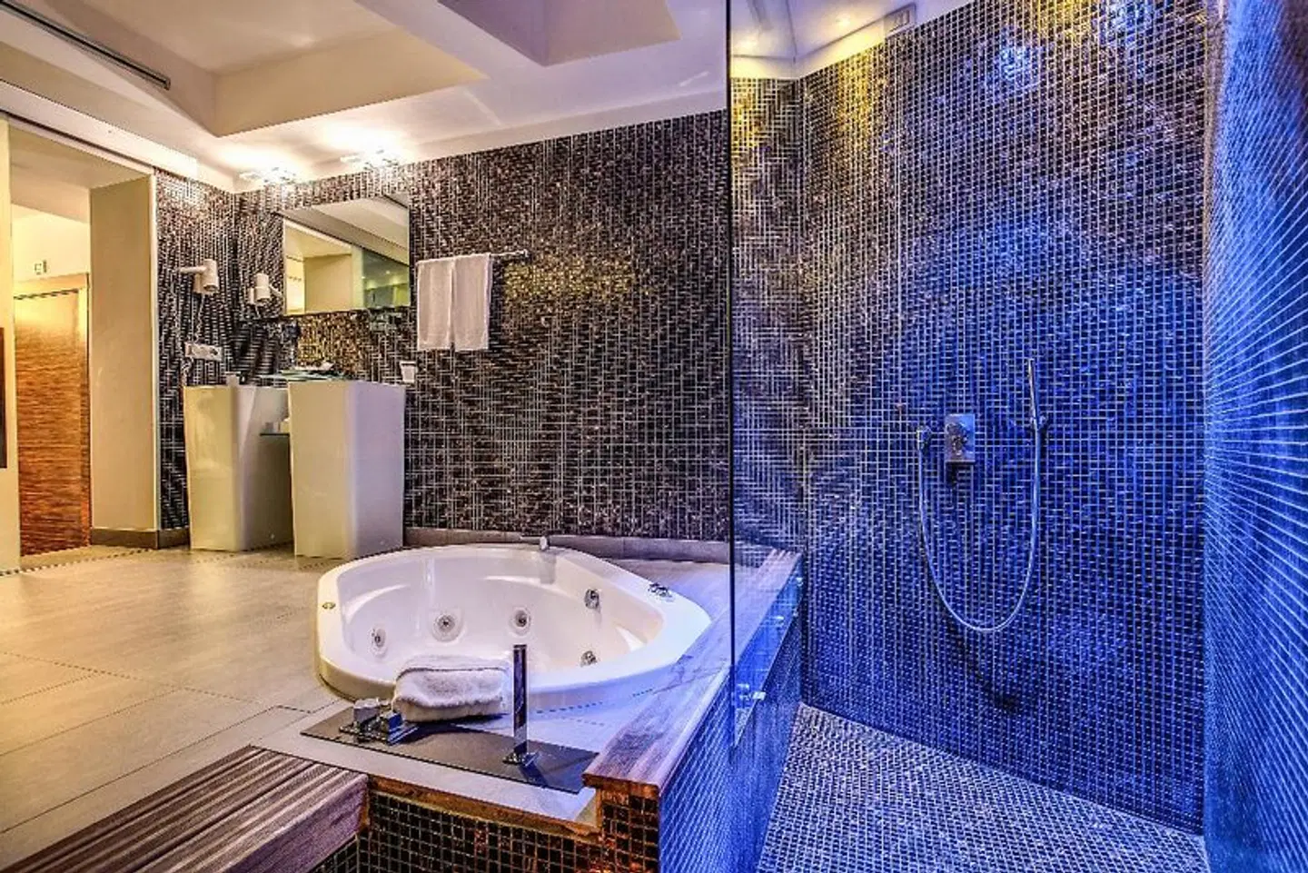 Trevi Collection Hotel Badezimmer
