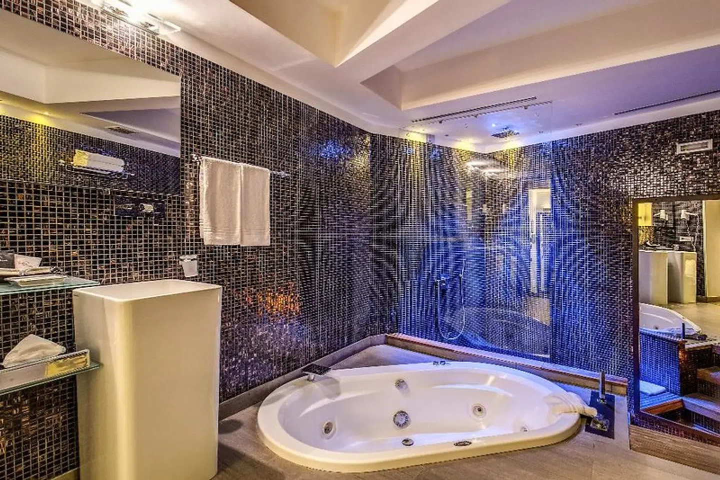 Trevi Collection Hotel Badezimmer