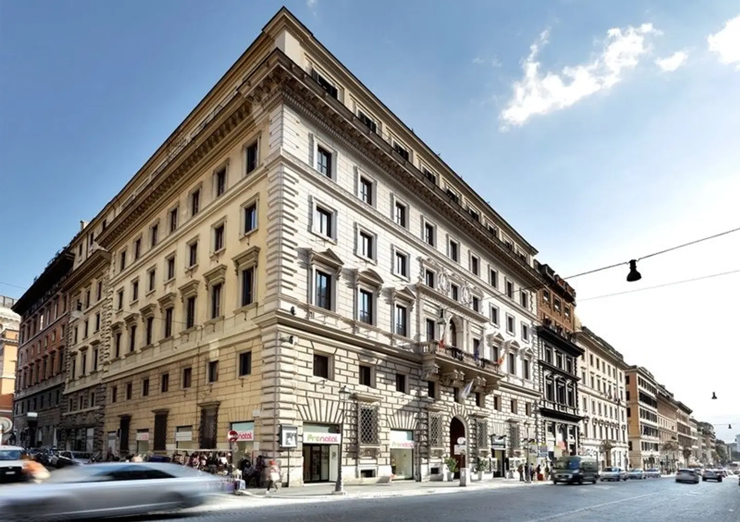 EXE International Palace EXTERIOR