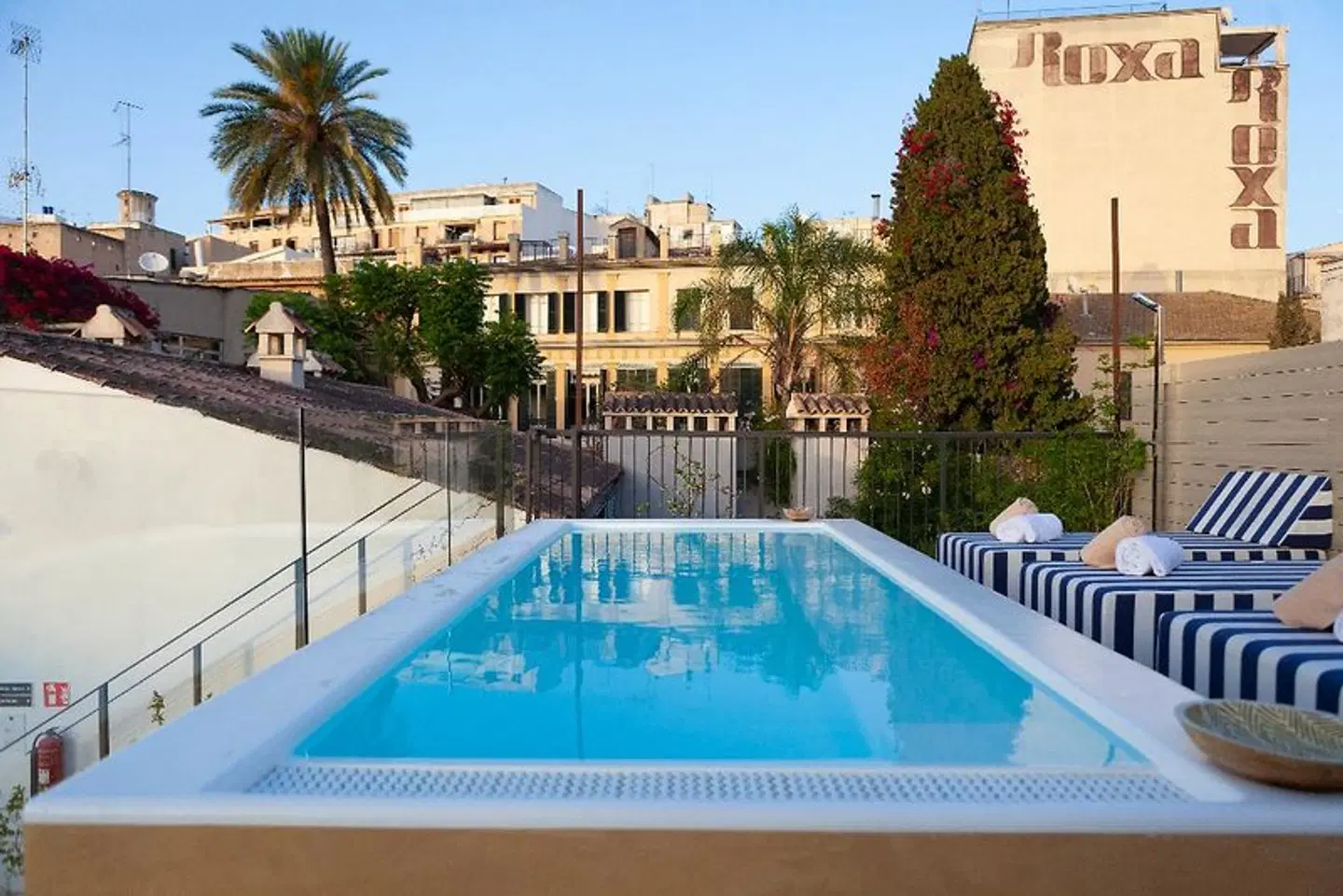 M House Palma OUTDOOR_POOL