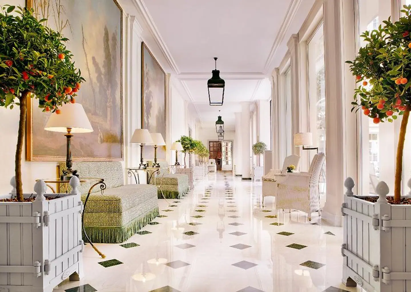 Le Bristol Paris LOUNGE_LOBBY