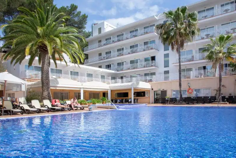 ROC Oberoy Adults Only +16 – Hotelfoto