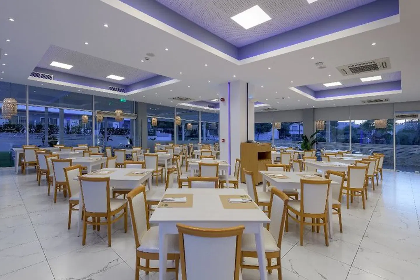 Oceanis Park Hotel Restaurant