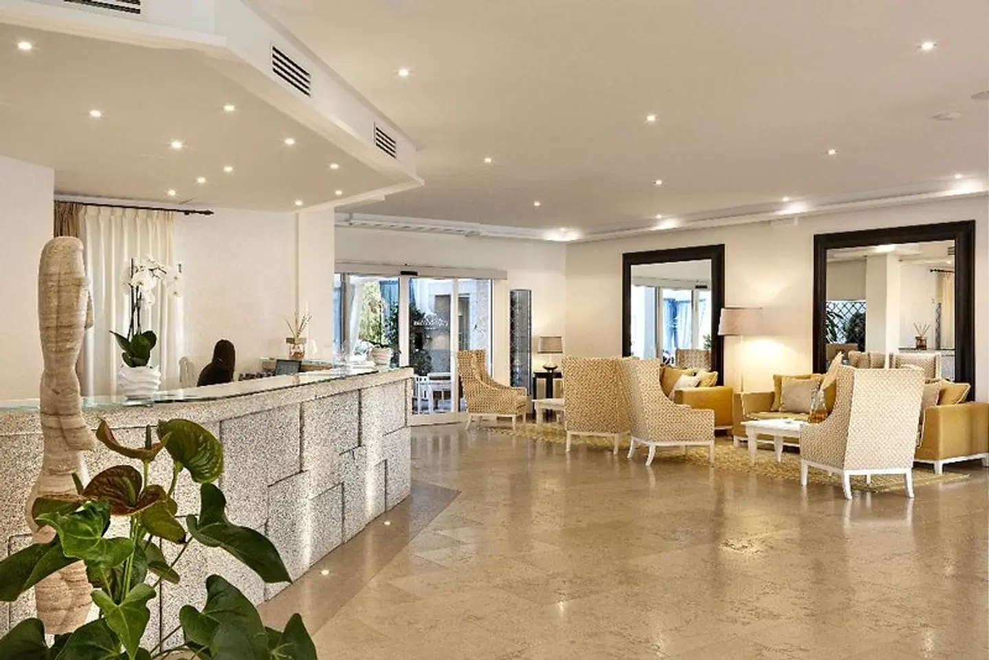 Grand Hotel Cannigione LOUNGE_LOBBY