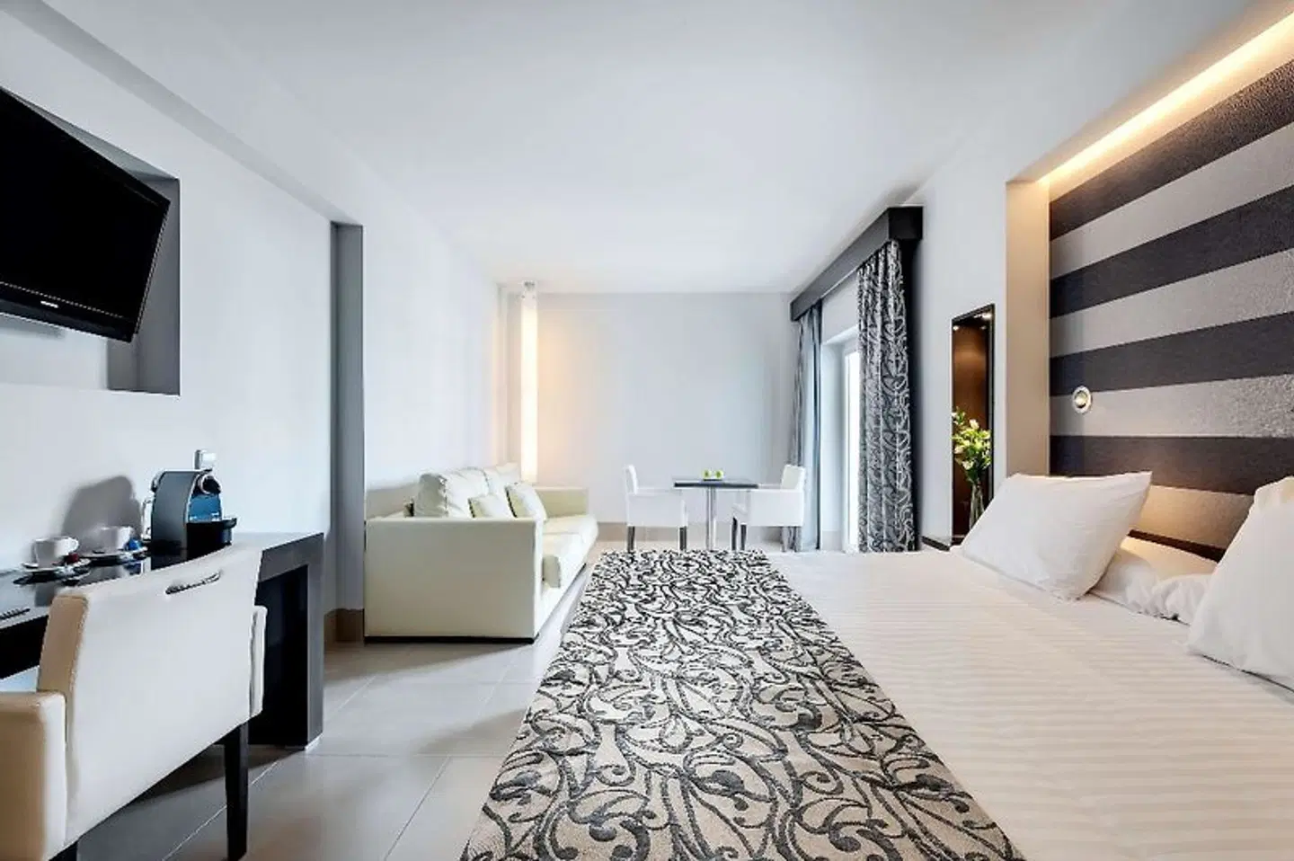 Barceló Hamilton Menorca Adults Only ROOM_EXAMPLE