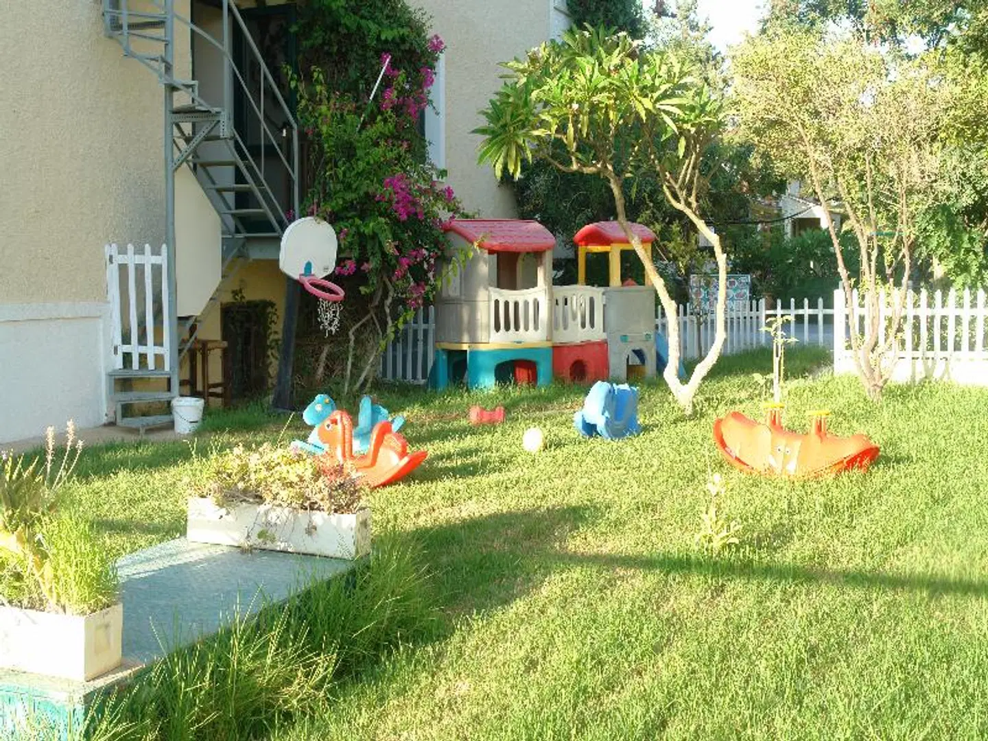 Trefon Hotel Apartments & Family Suites Garten