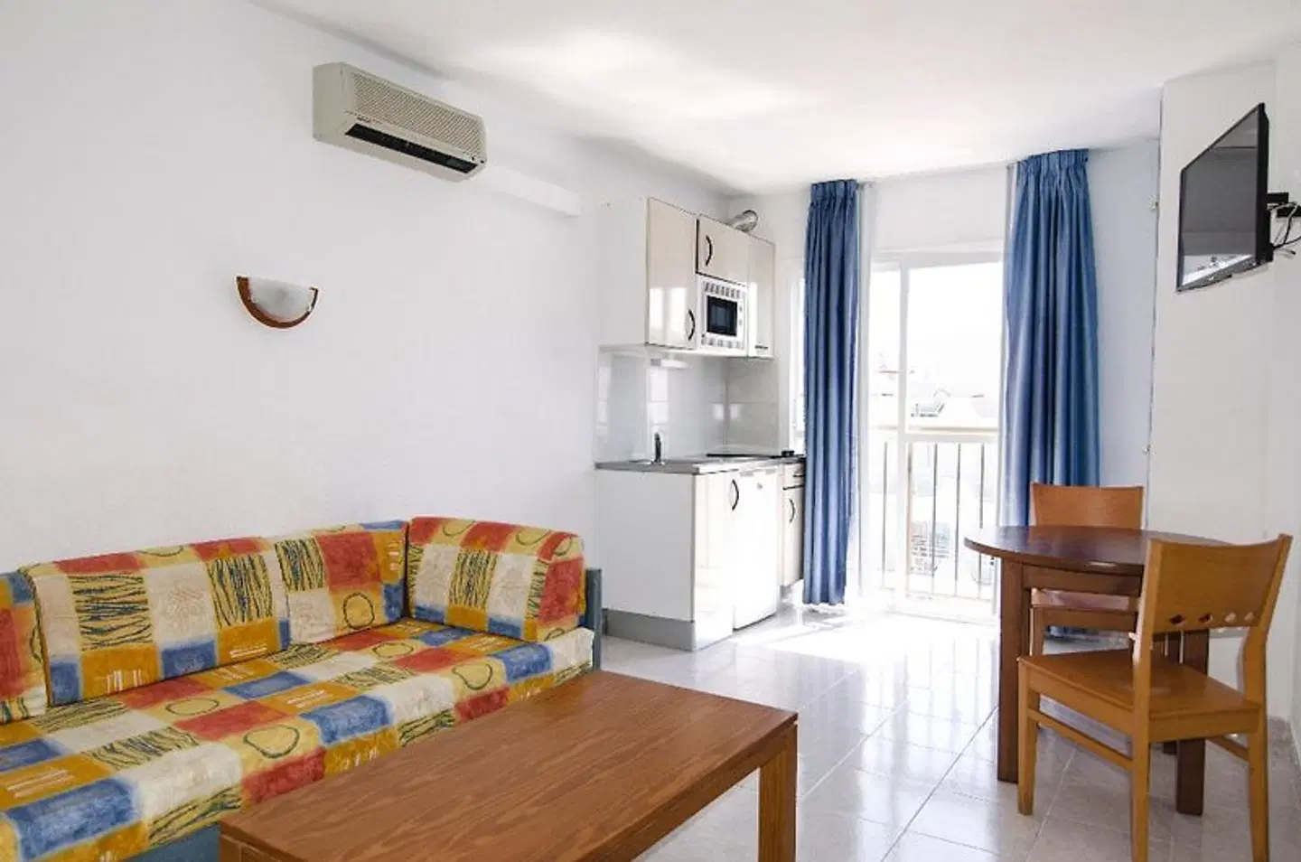 Vibra Calima ROOM_EXAMPLE