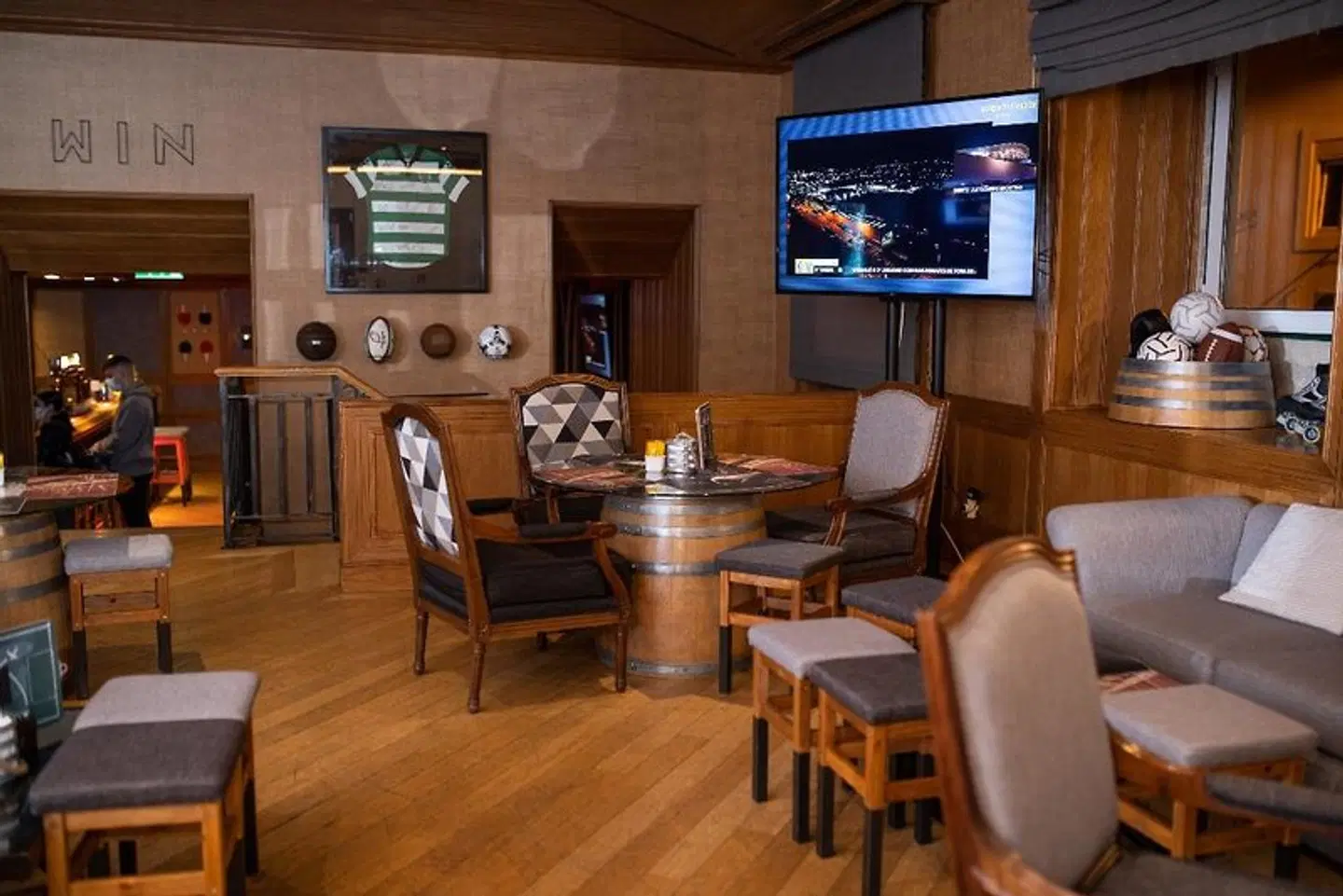 Real Palacio Bar