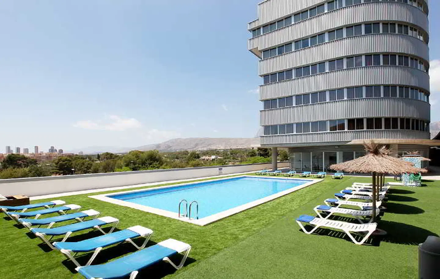 Hotel La Estación OUTDOOR_POOL
