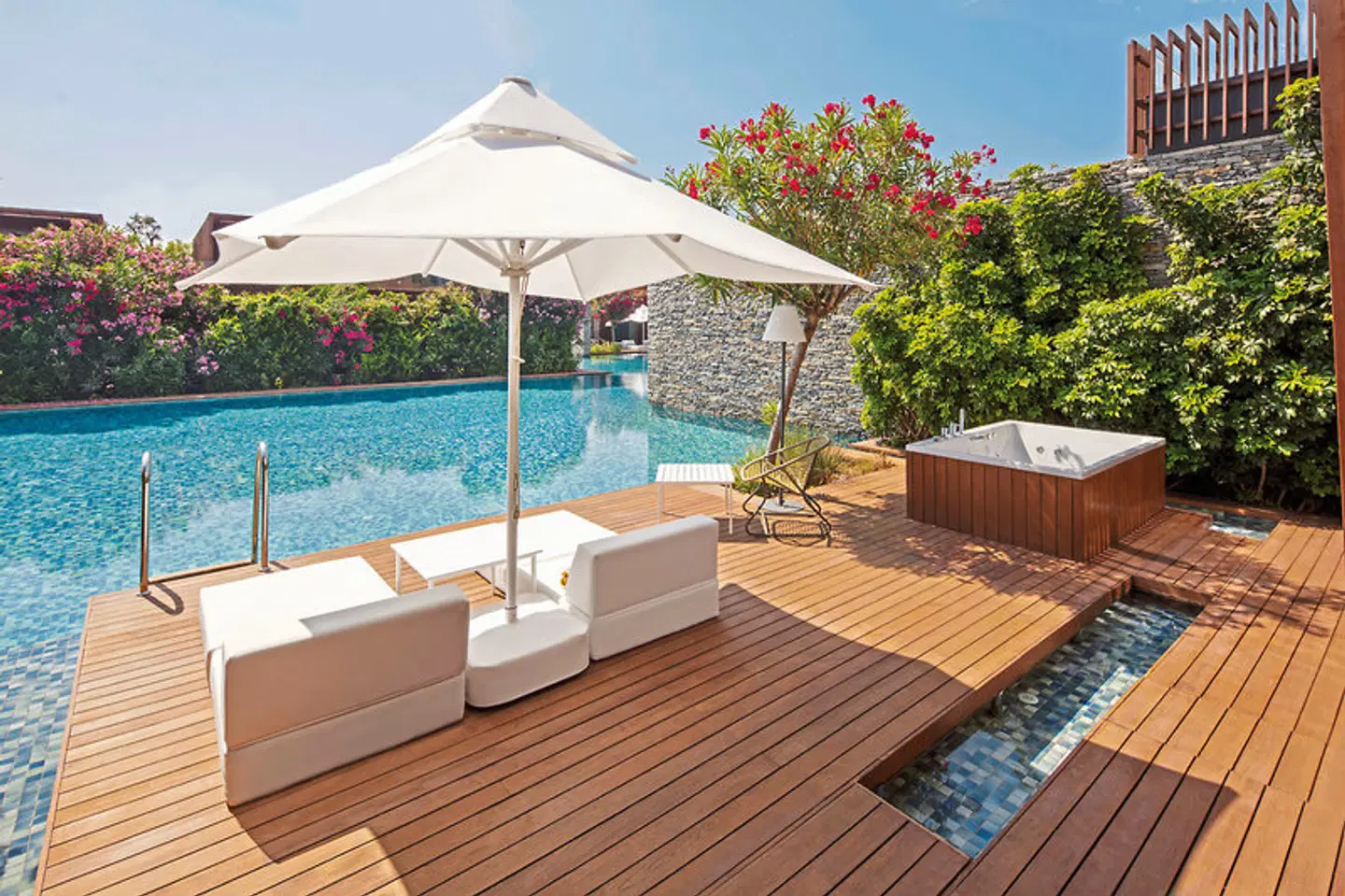 Maxx Royal Kemer Terrasse
