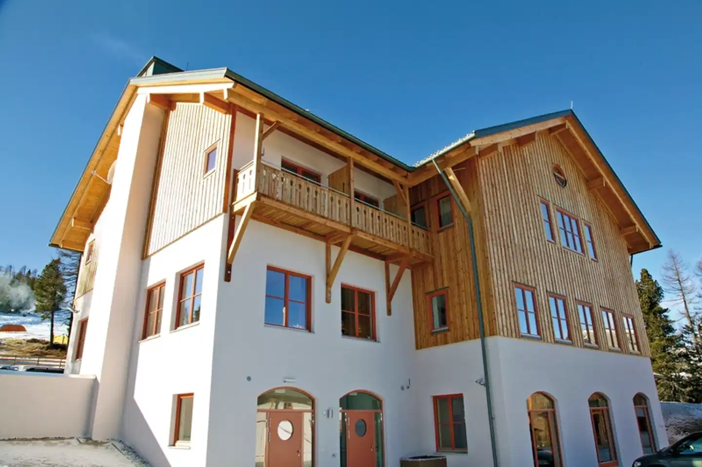 JUFA Hotel Hochrindl Aussenansicht