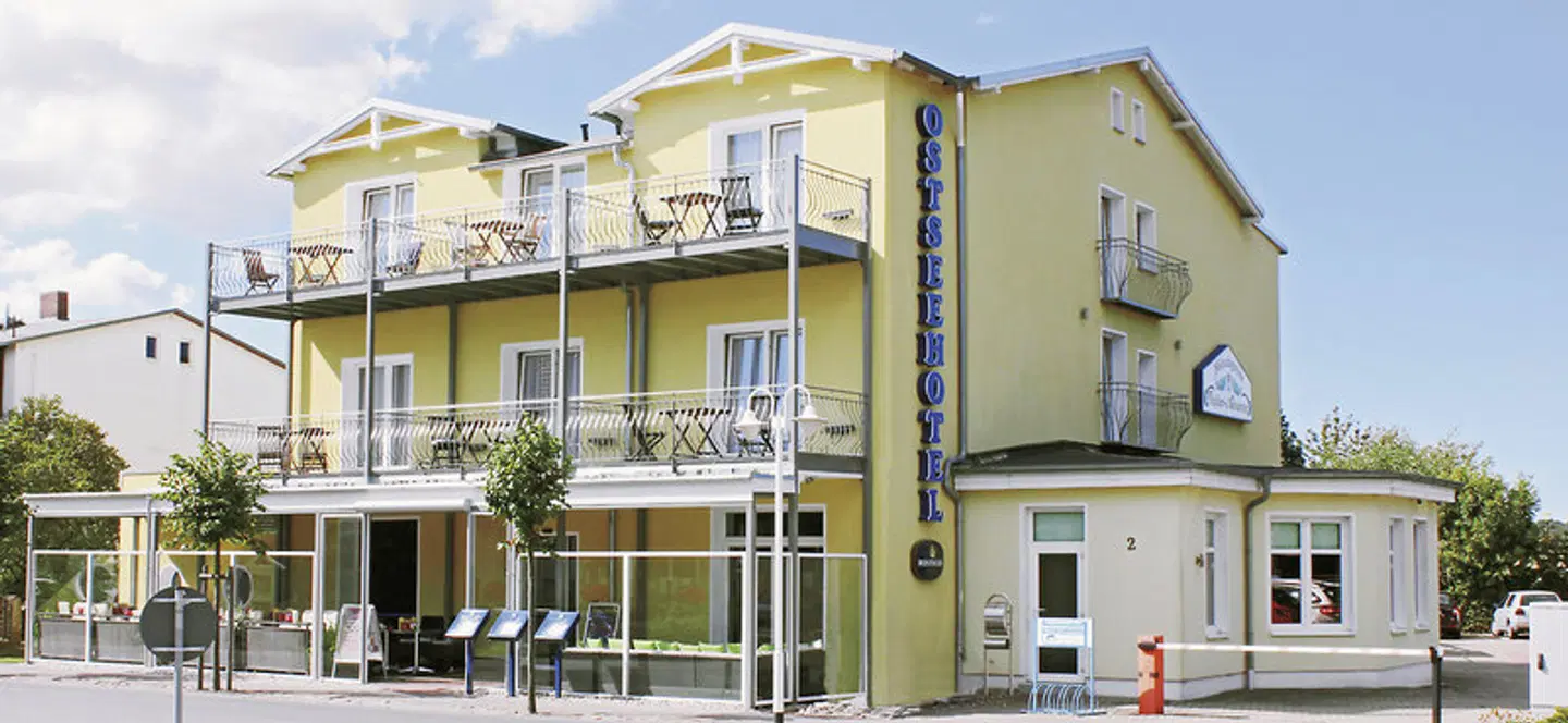 Ostseehotel Baabe - family & SPA EXTERIOR