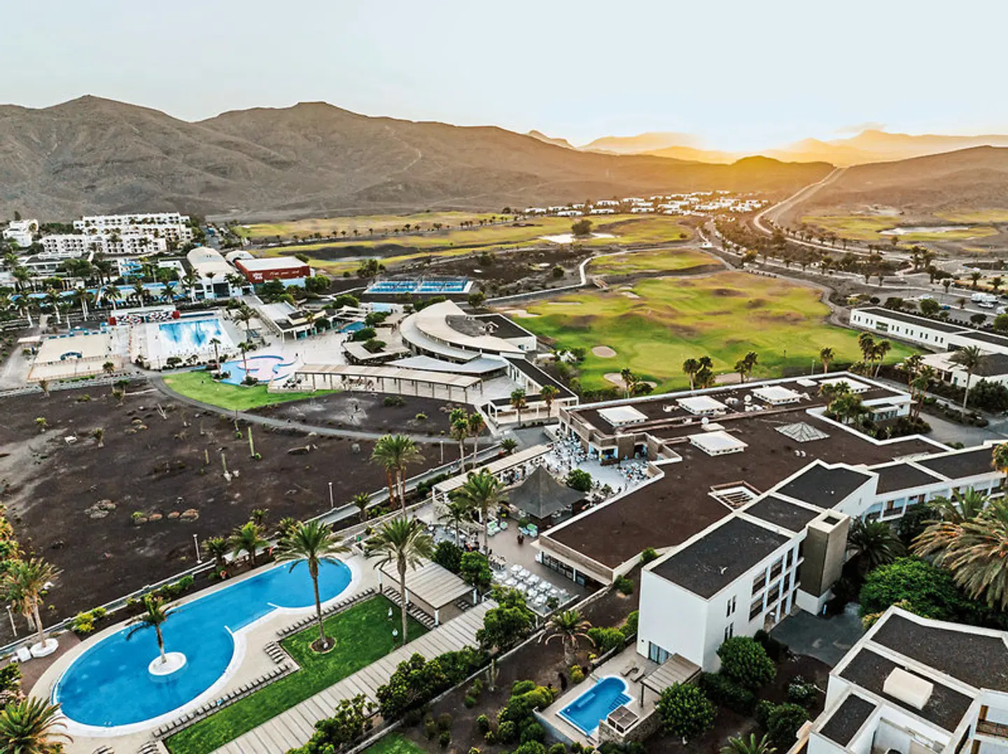 Playitas Hotel EXTERIOR