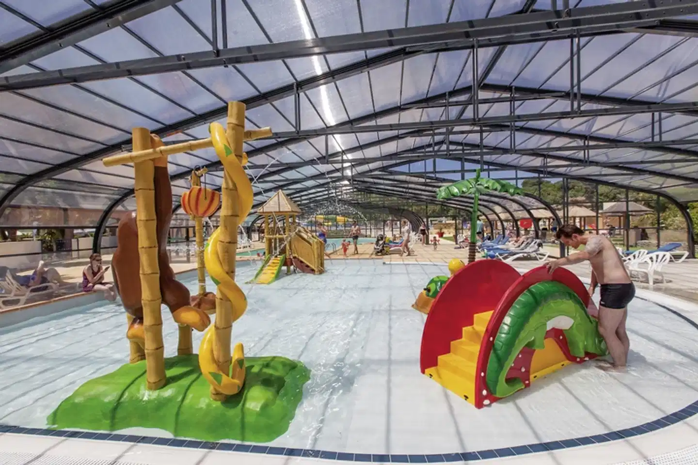 Domaine la Yole Camping Lodge (by Happy Camp) Restaurant