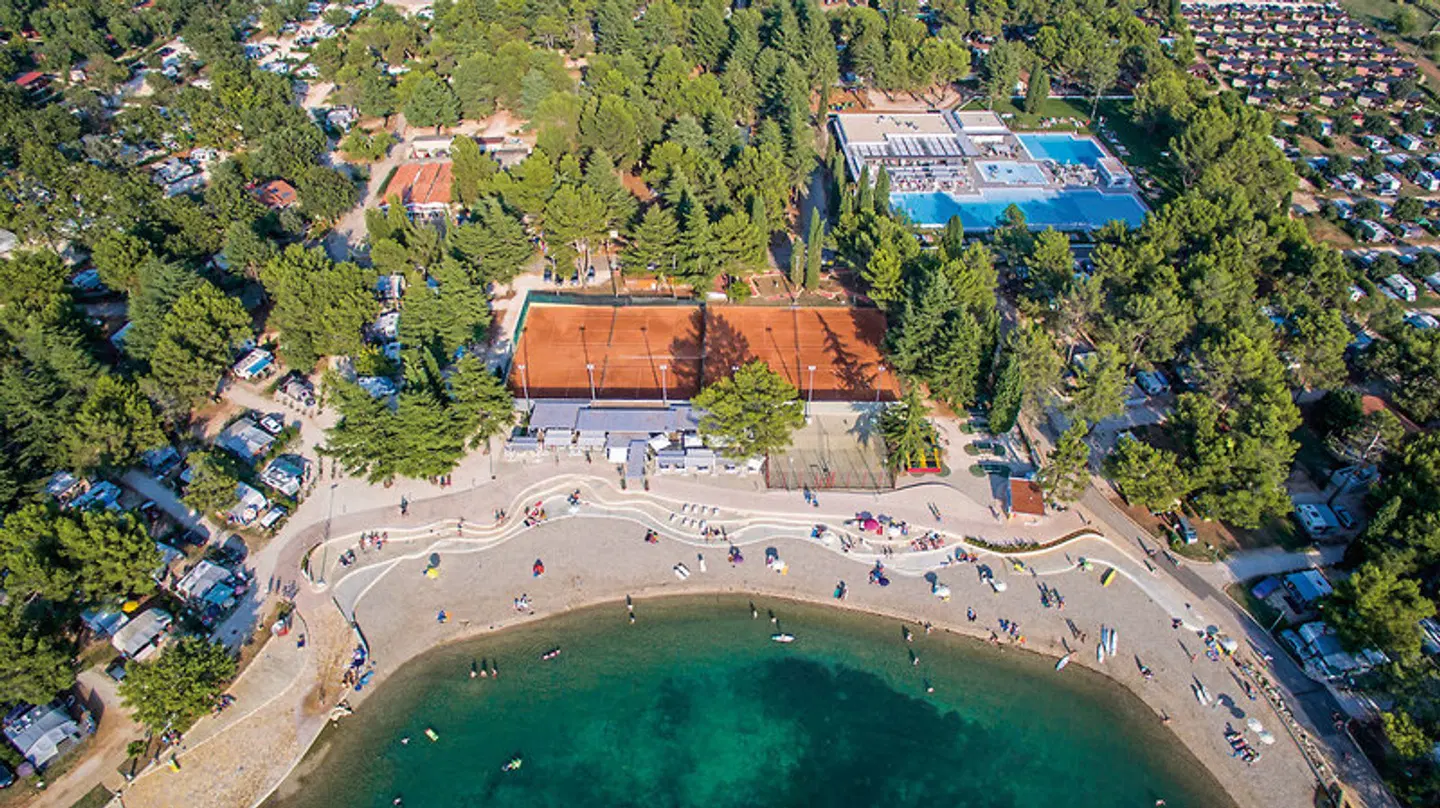 Valkanela Camping EXTERIOR
