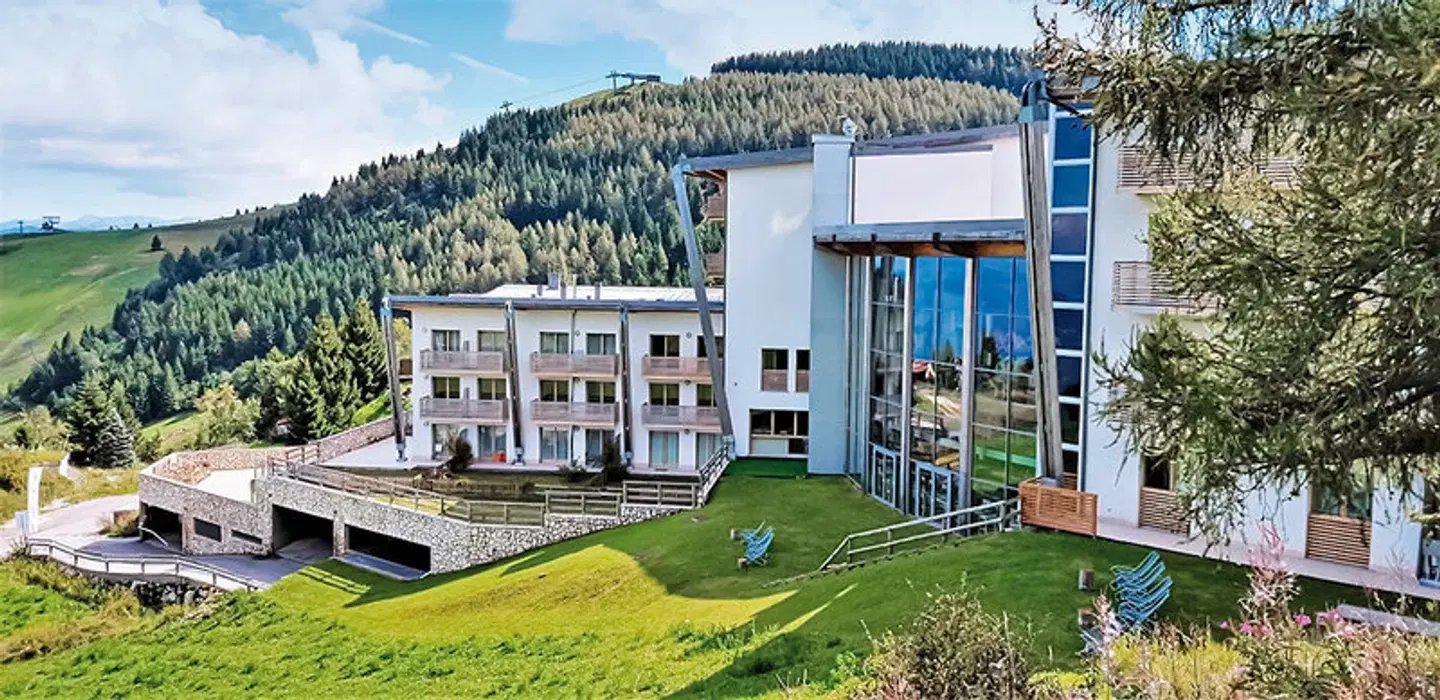 Hotel Brenta Dolomites Terrasse