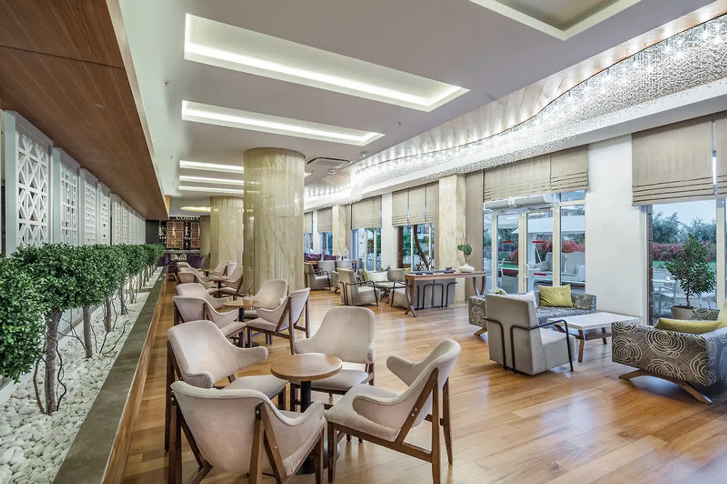 Trendy Verbena Beach Bar