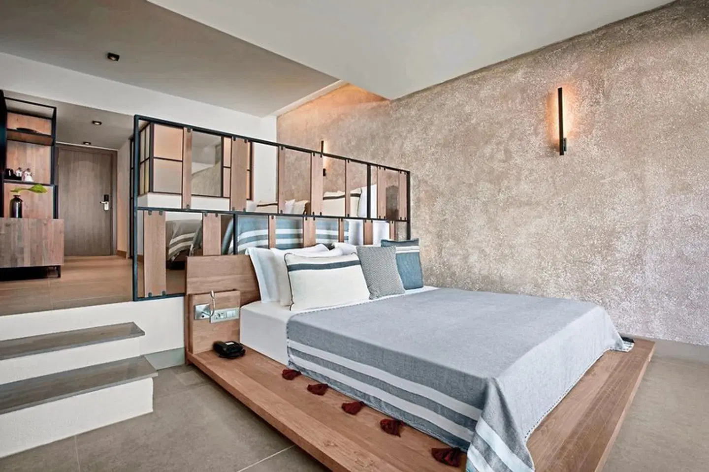 Club Marvy ROOM_EXAMPLE
