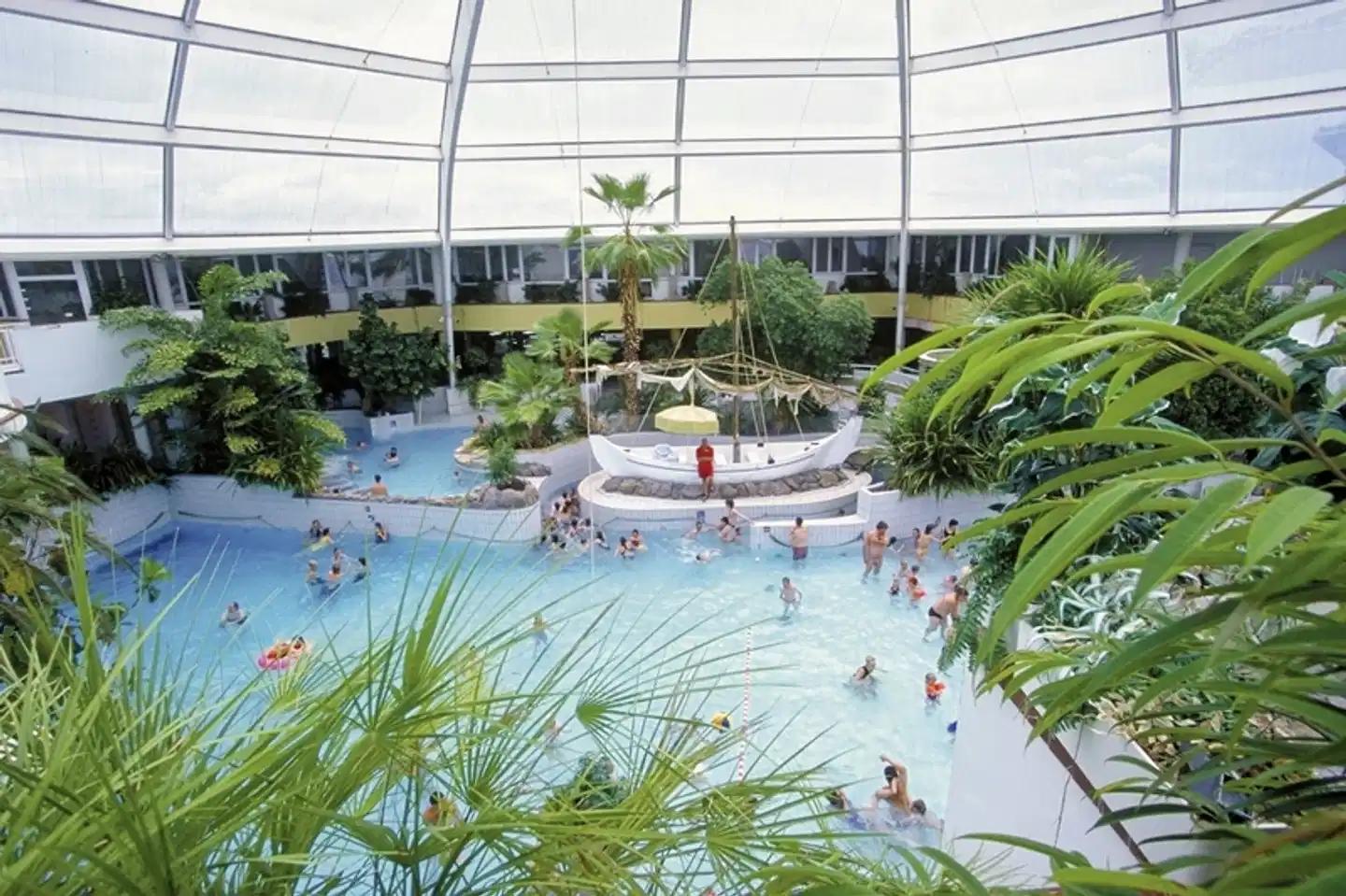 Sunparks Oostduinkerke Aan Zee Hallenbad