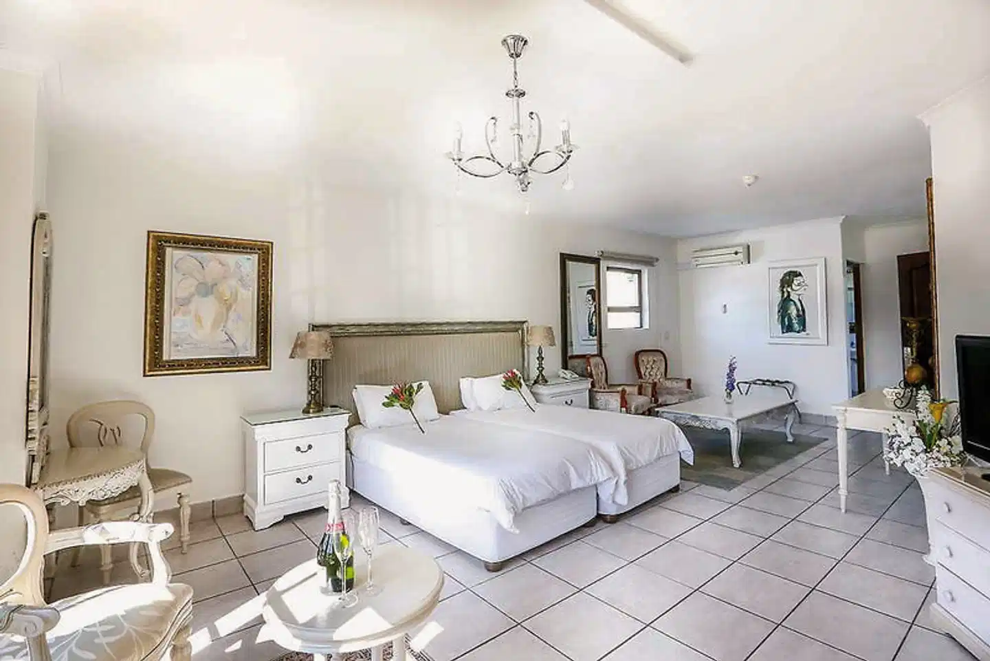 Misty Waves Boutique Hotel Wohnbeispiel