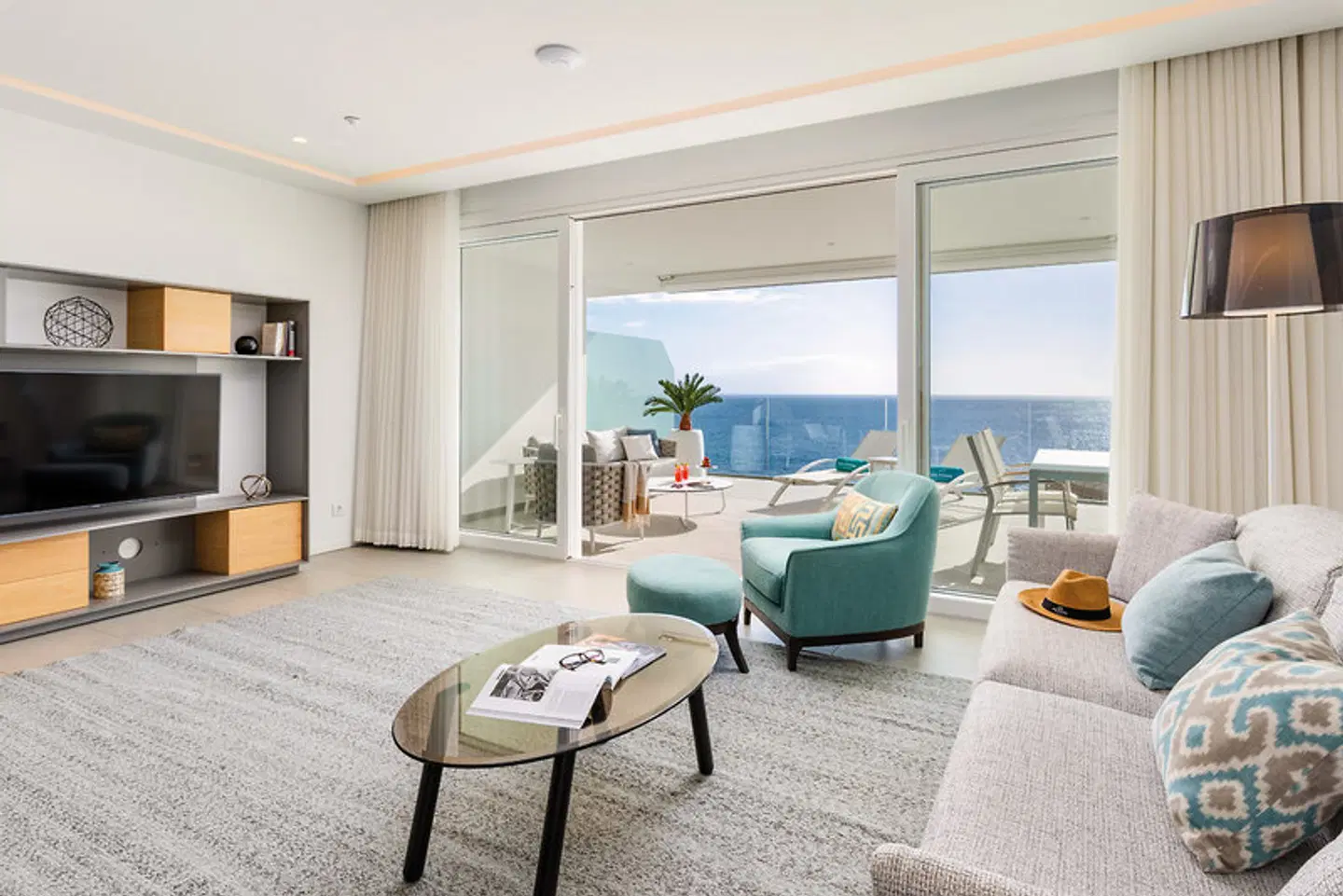 Royal Hideaway Corales Suites ROOM_EXAMPLE