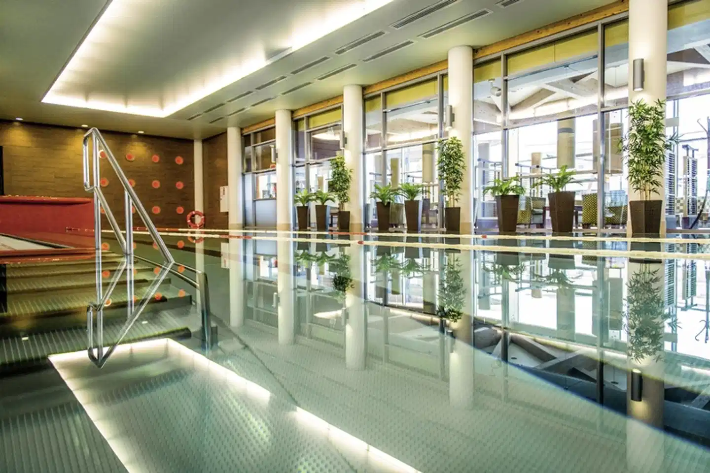 Aquarius Spa Hallenbad