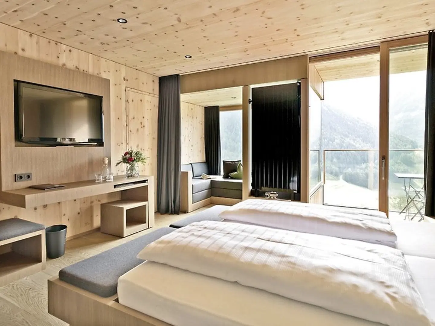 Gradonna Mountain Resort Hotel ROOM_EXAMPLE