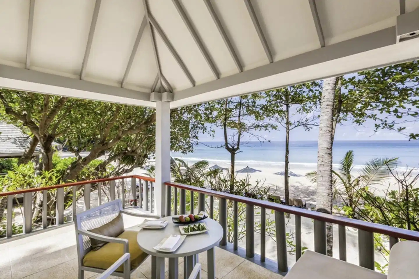 The Surin Phuket TERRACE
