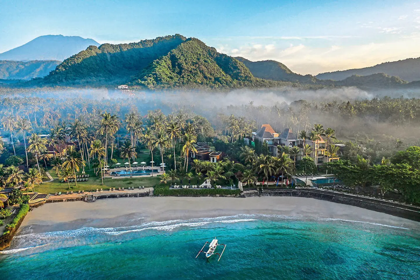 Candi Beach Resort & Spa LANDSCAPE