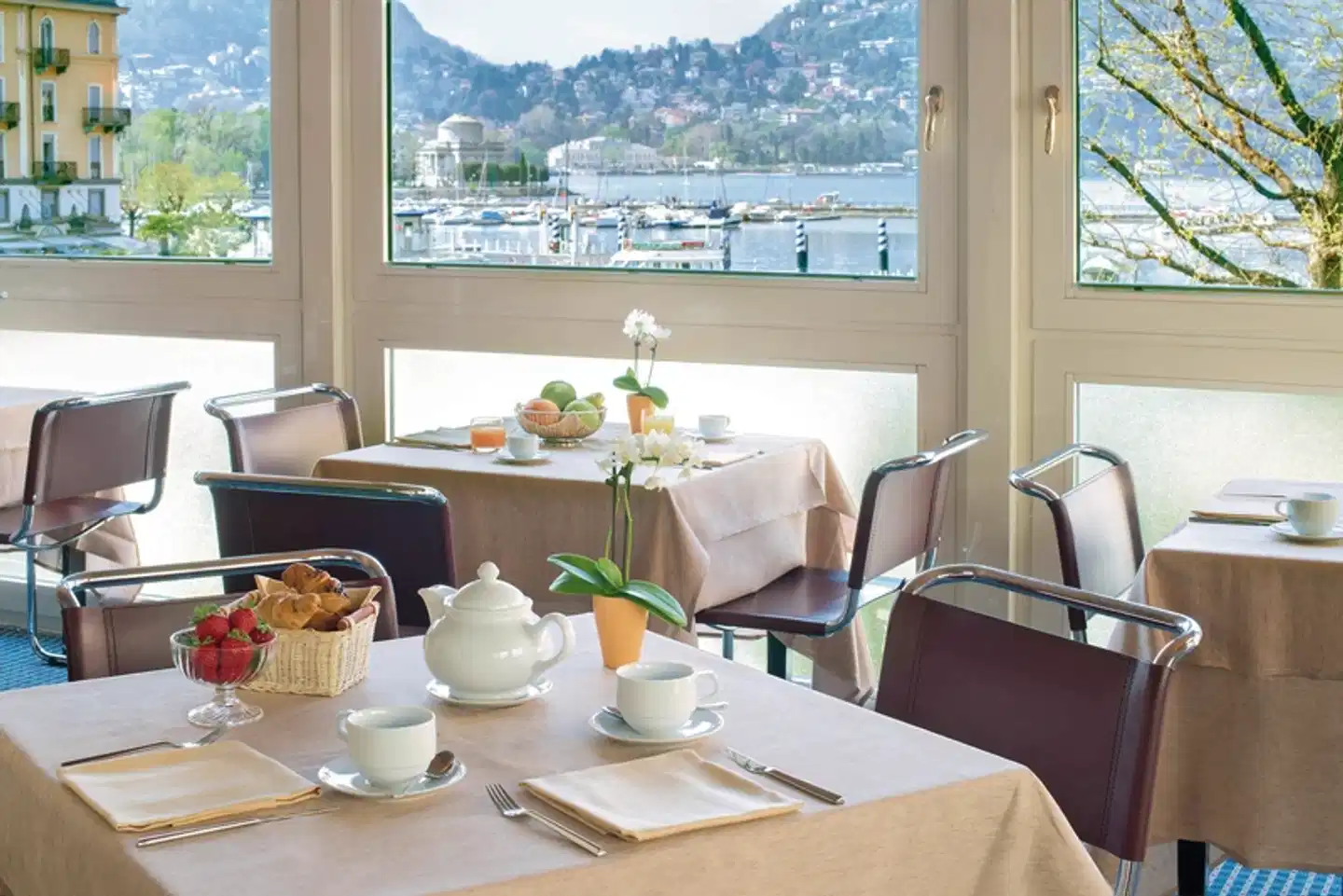 Barchetta Excelsior Restaurant