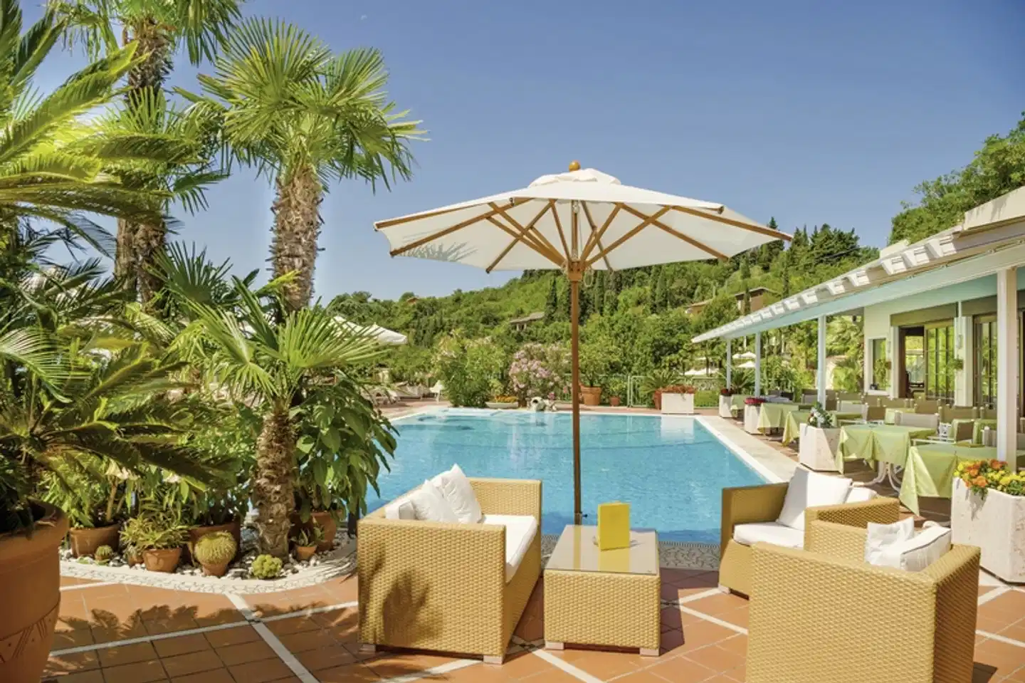 Madrigale Panoramic & Lifestyle Hotel Pool