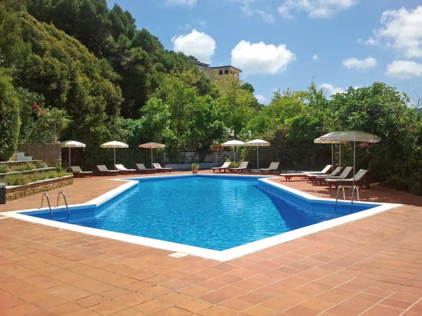 Palazzo Belmonte Pool