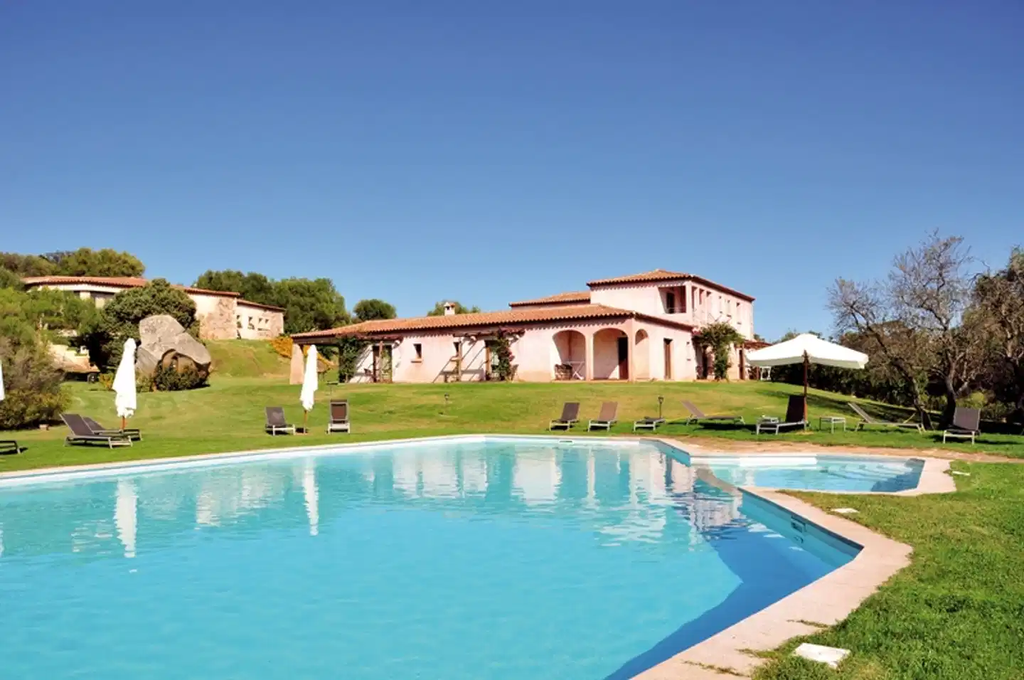 Tenuta Pilastru Pool