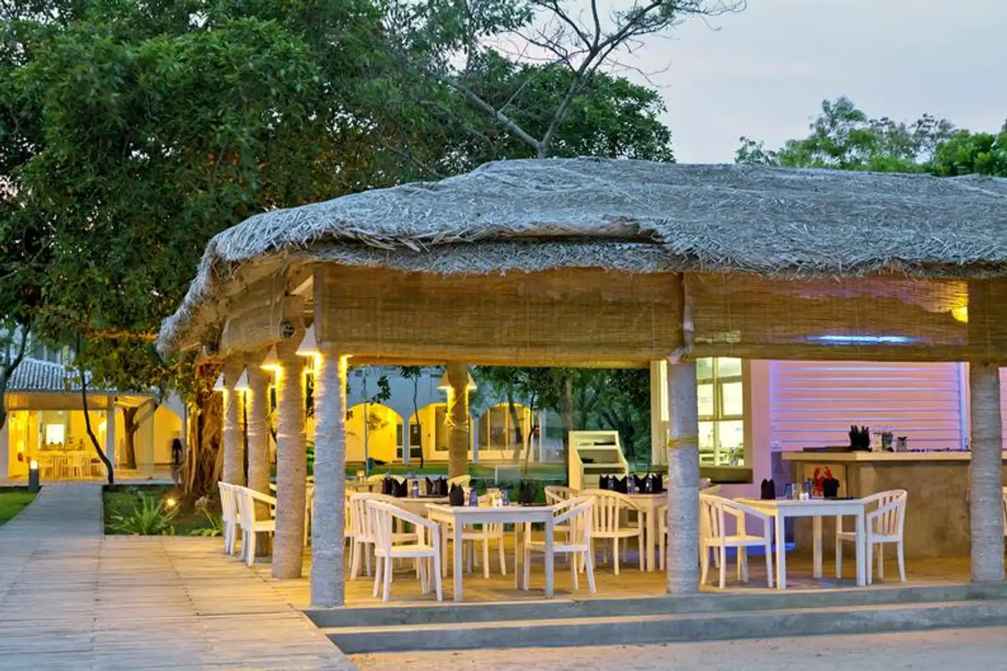 Trinco Blu by Cinnamon Bar