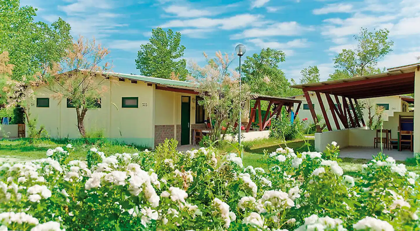 Feriendorf Rosapineta Nord Aussenansicht