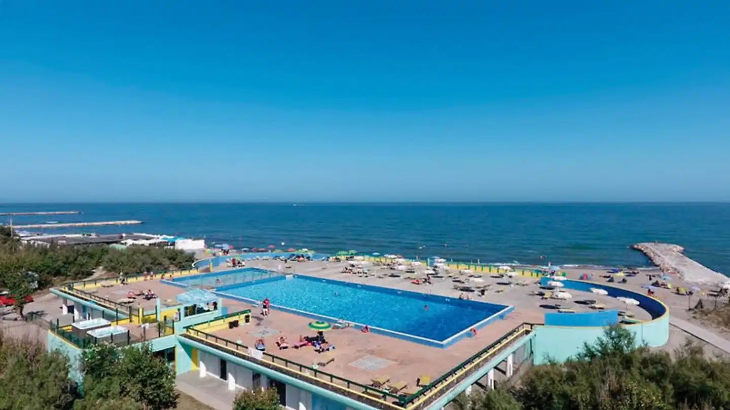 Feriendorf Rosapineta Nord Pool