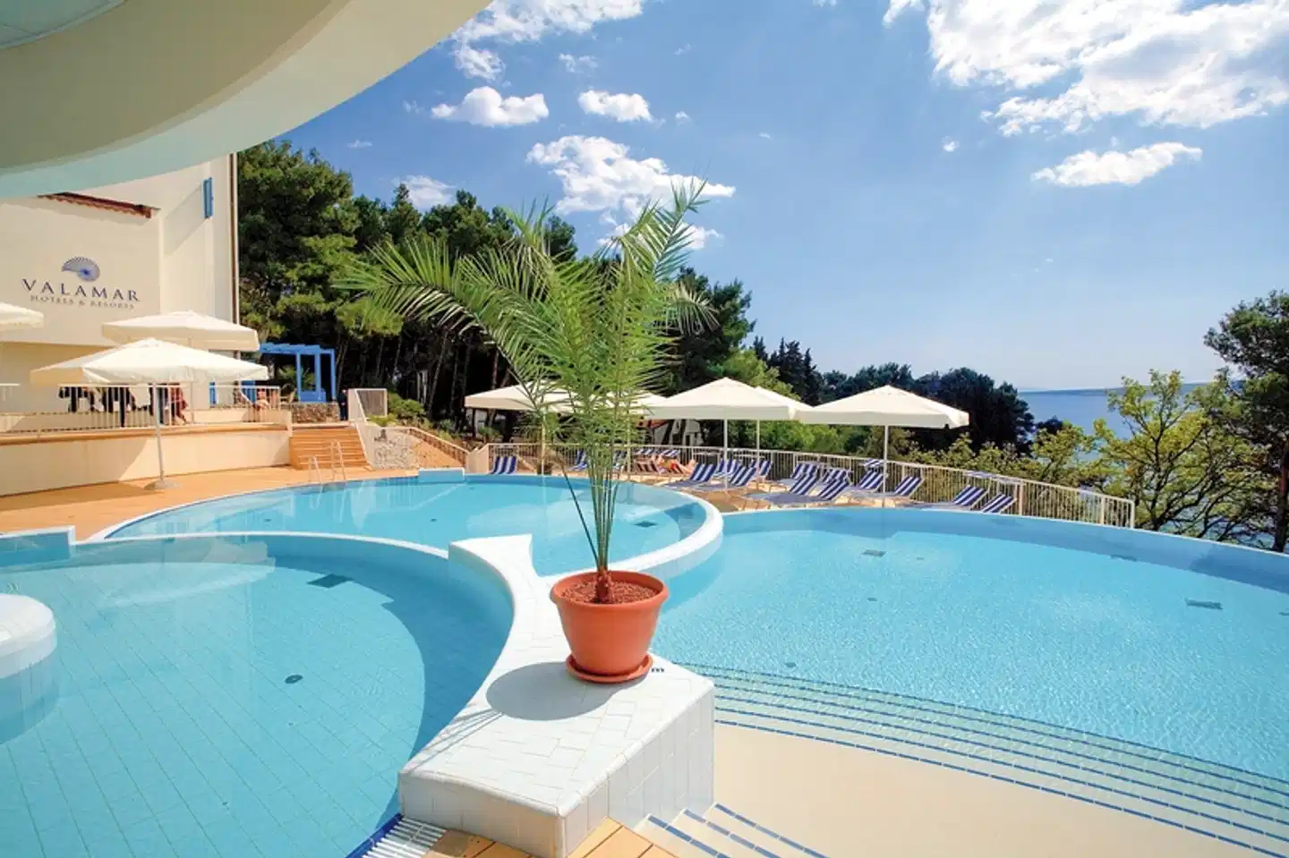 Koralj Sunny Hotel by Valamar Pool