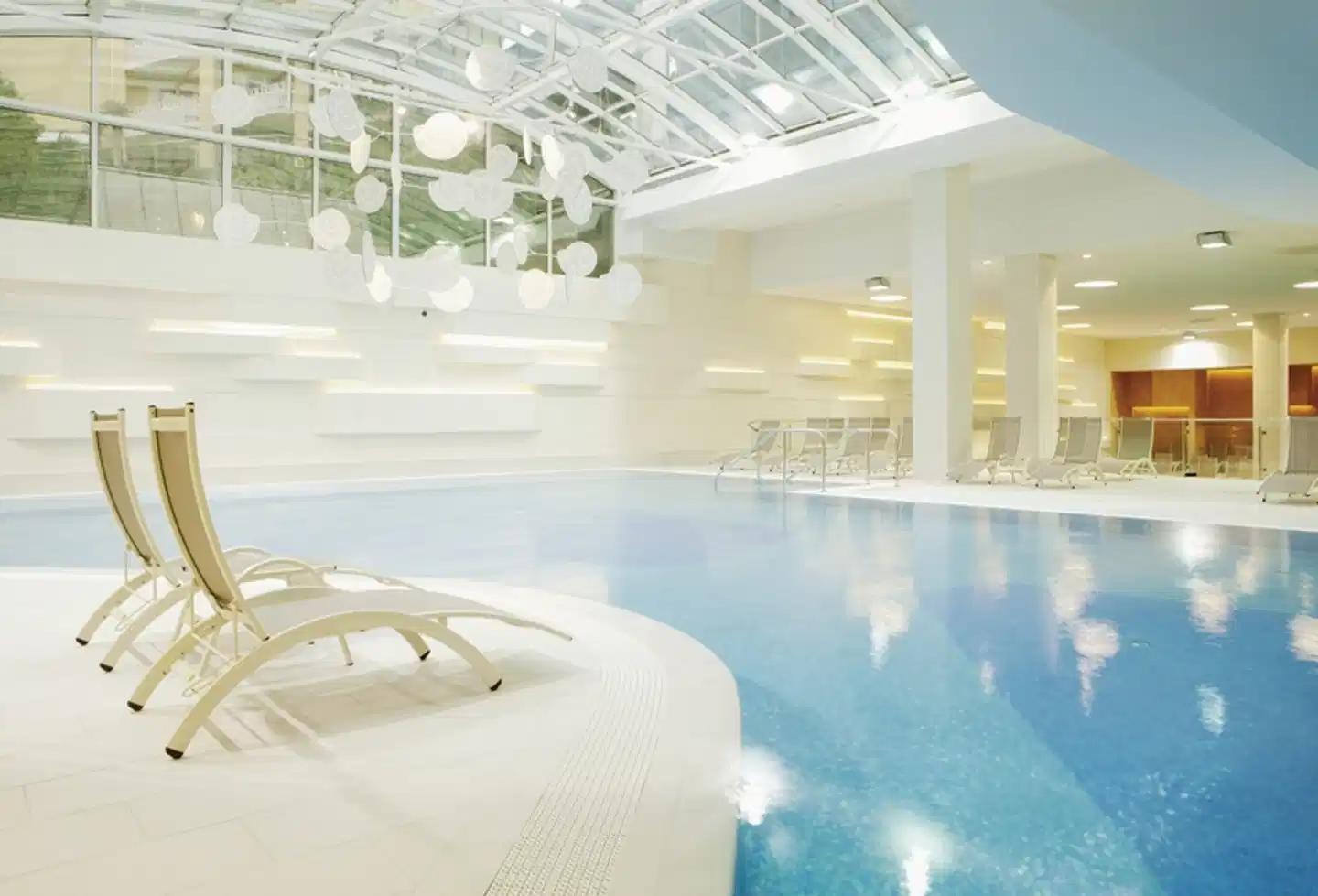 Hotel Slovenija Hallenbad