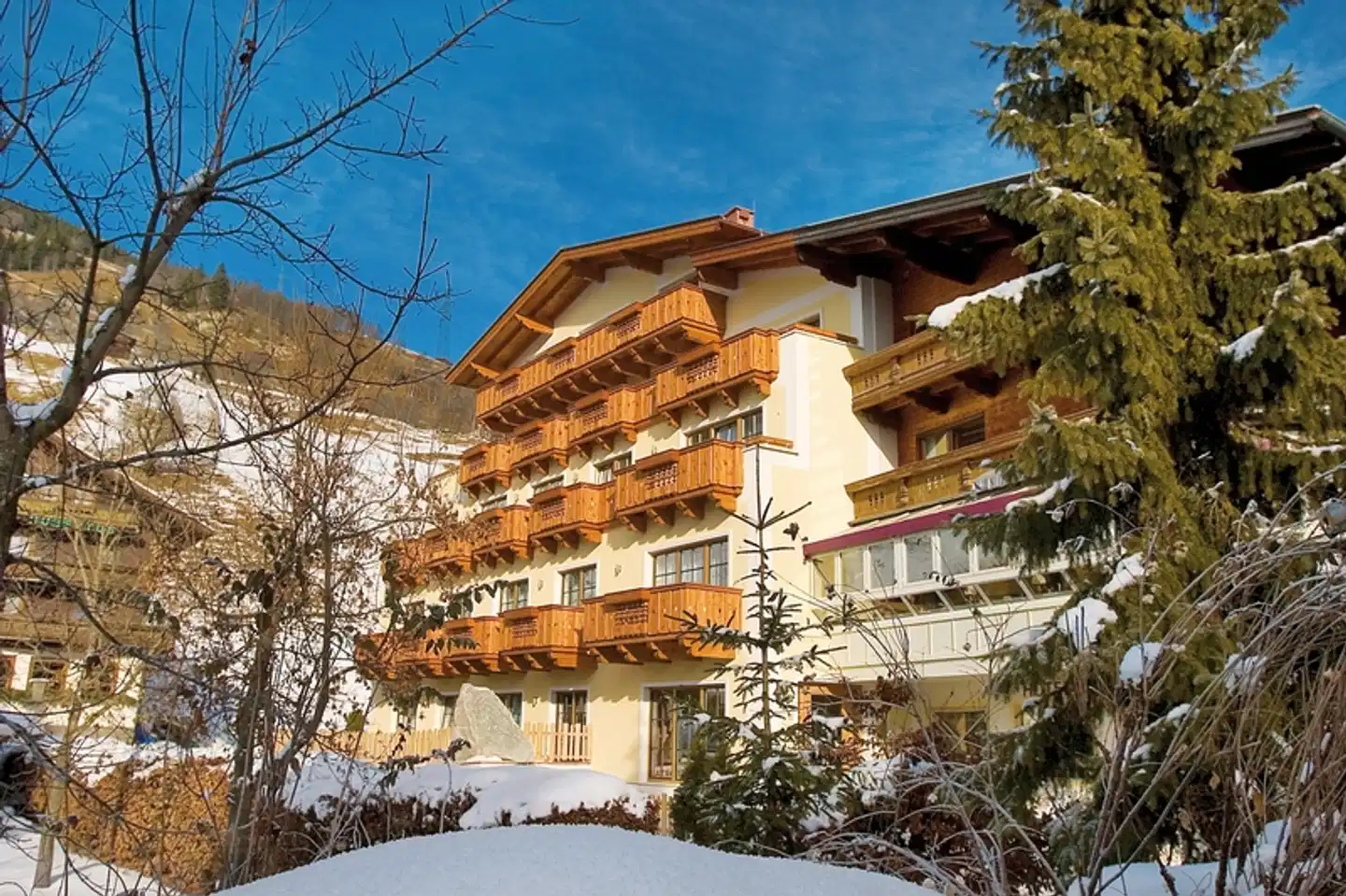 Sportalm Aussenansicht