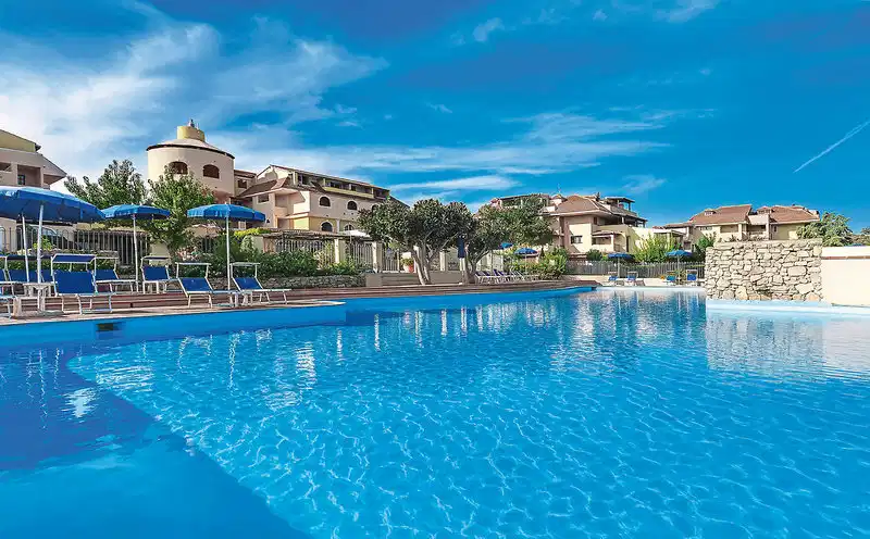 Colonna Beach Hotel & Apartments – Hotelfoto