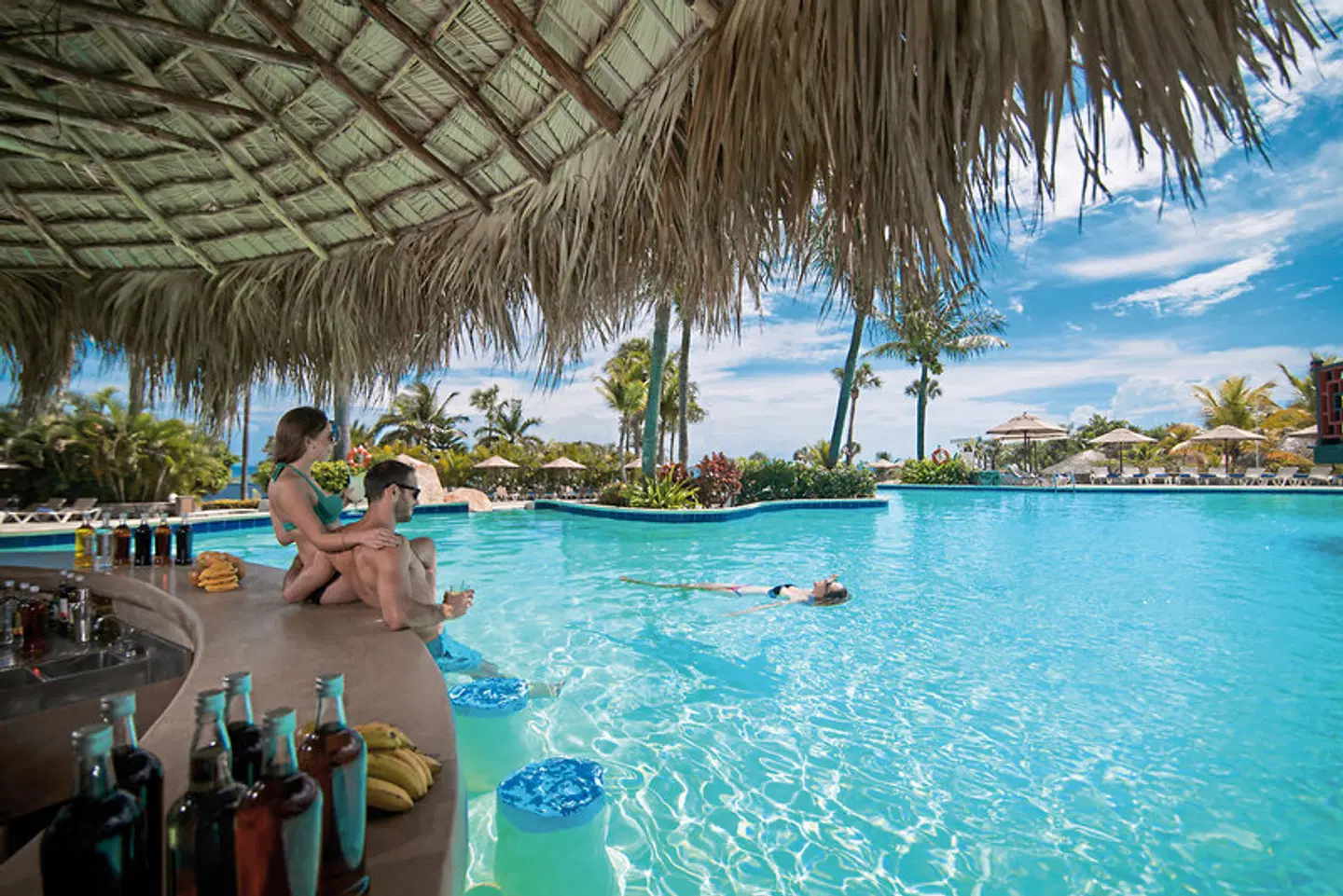 Lifestyle Tropical Beach Resort & Spa OUTDOOR_POOL