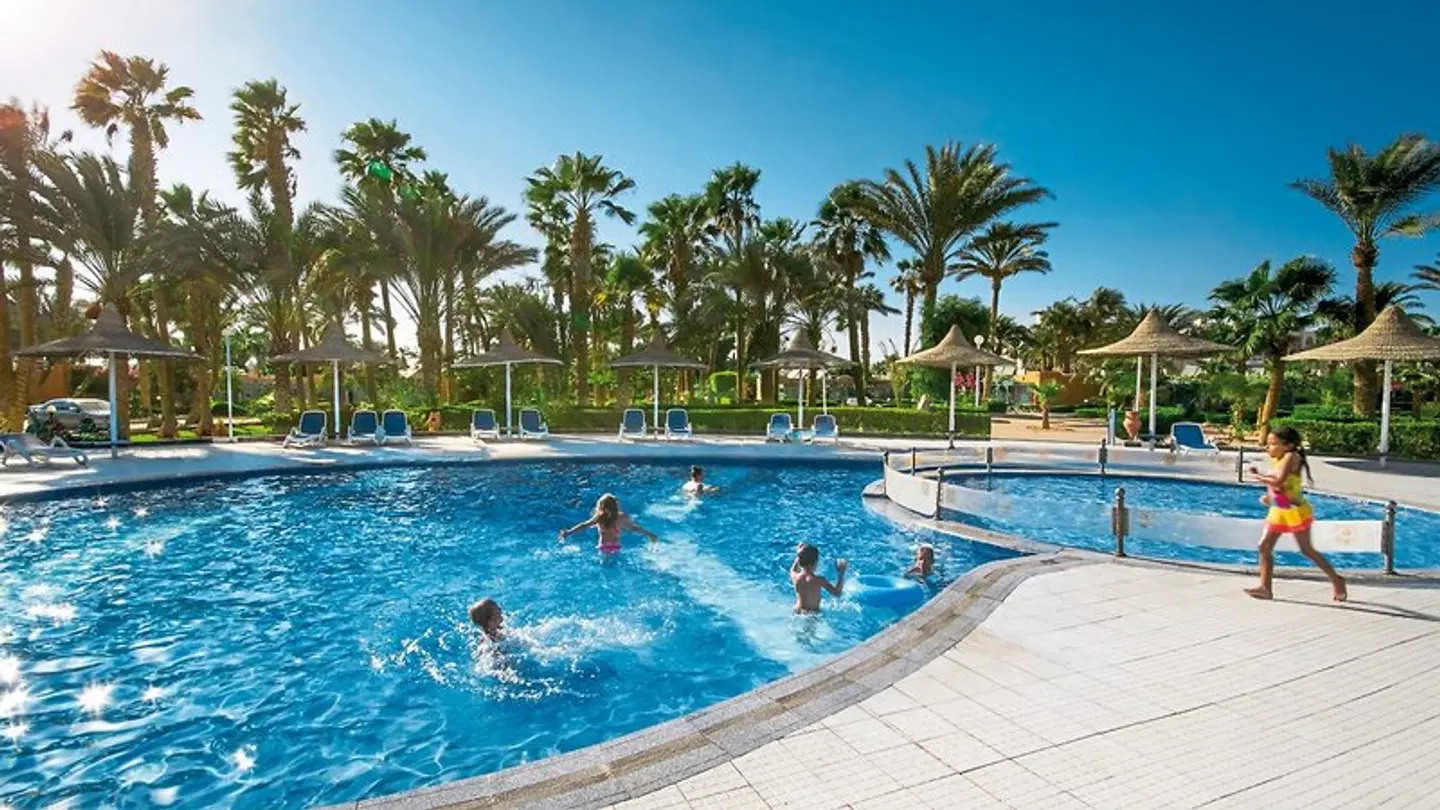 Giftun Azur Resort OUTDOOR_POOL